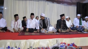 Bupati Malang, KH.Mujayid & Tamu Lainnya